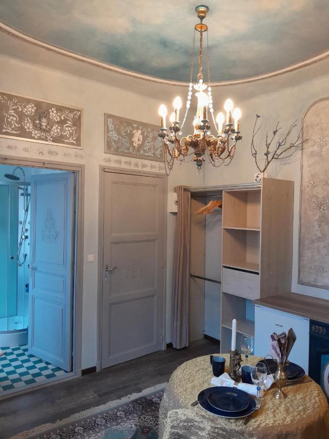 Penthouse En Bleu Royal Apartman Vinca Kültér fotó